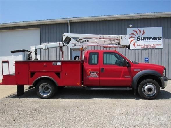 Terex TL38P Plataformas aéreas montadas em camião