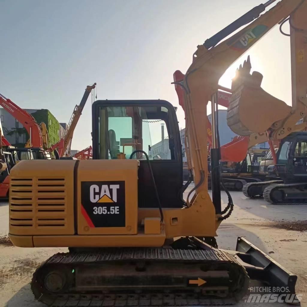 CAT 305.5 Miniescavadeiras