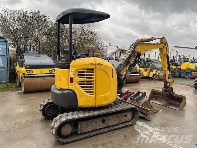 Komatsu PC 26 MR-3 Miniescavadeiras