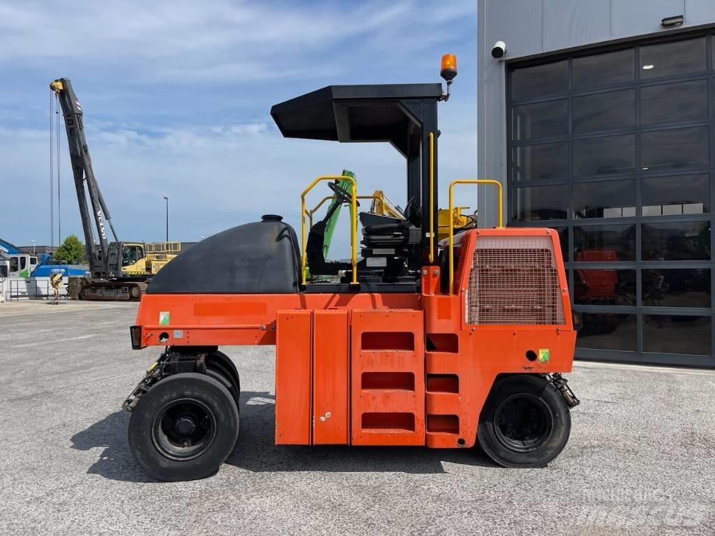 Dynapac CP 142 Cilindros Compactadores de pneus