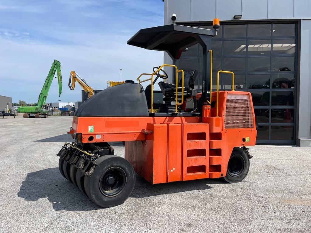 Dynapac CP 142 Cilindros Compactadores de pneus
