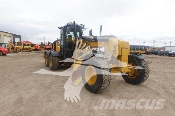 CAT 140M Motoniveladoras
