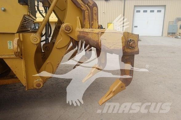 CAT 140M Motoniveladoras