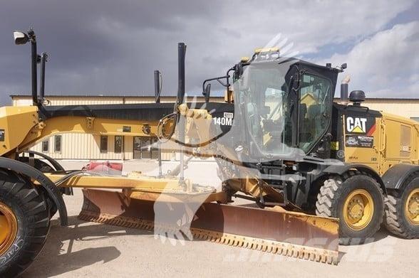 CAT 140M2 Motoniveladoras