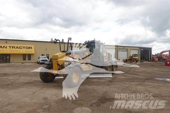 CAT 160M Motoniveladoras