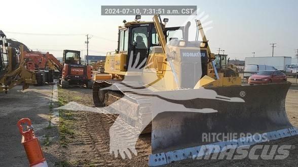 Komatsu D65PX Dozers - Tratores rastos