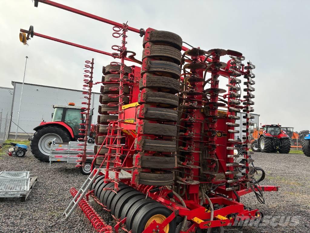 Väderstad Rapid800 Perfuradoras