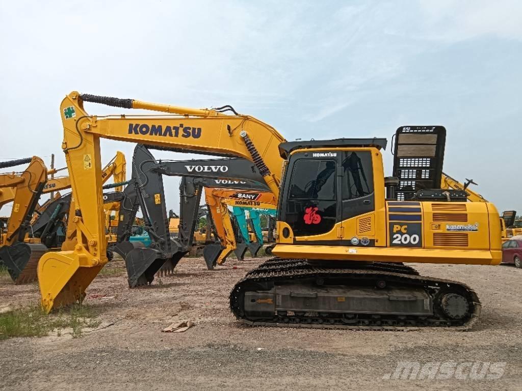 Komatsu PC 200-8 Escavadeiras de esteiras