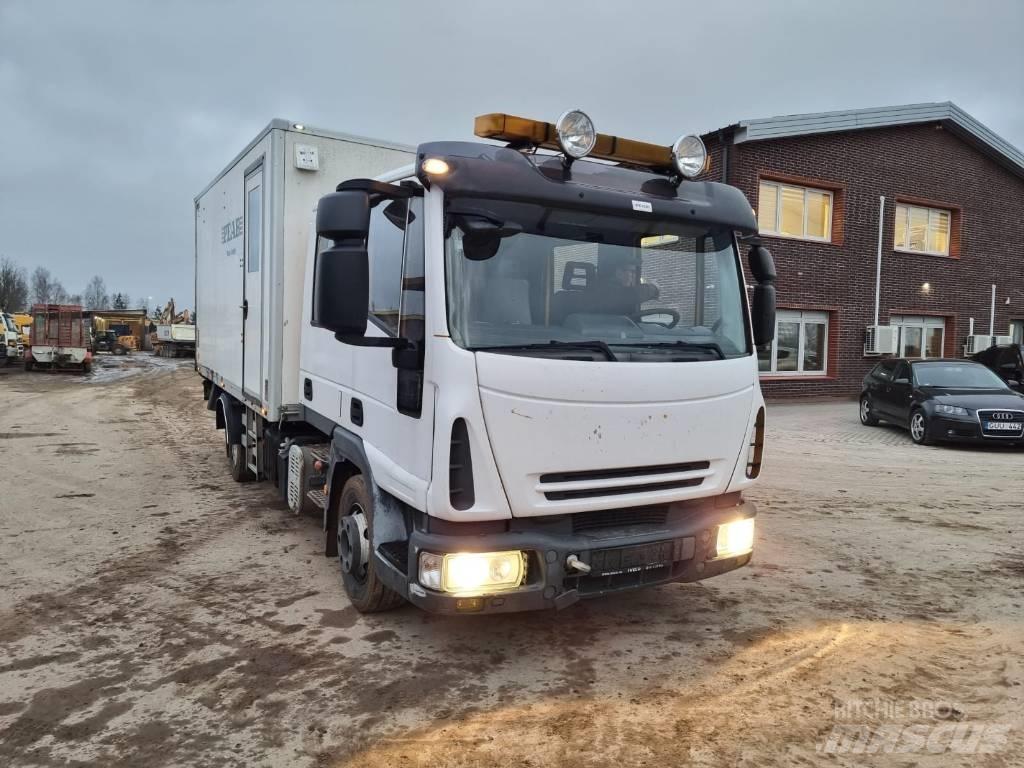 Iveco Eurocargo Caminhões de caixa fechada