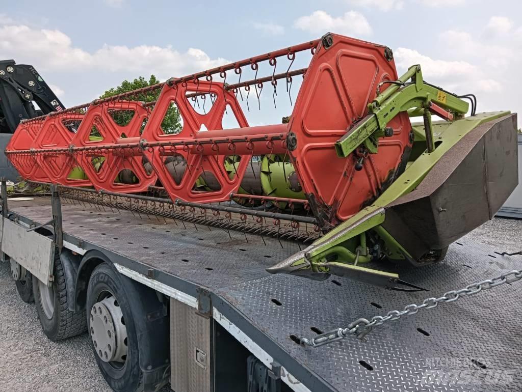 CLAAS C 600 Ceifeiras debulhadoras compactas