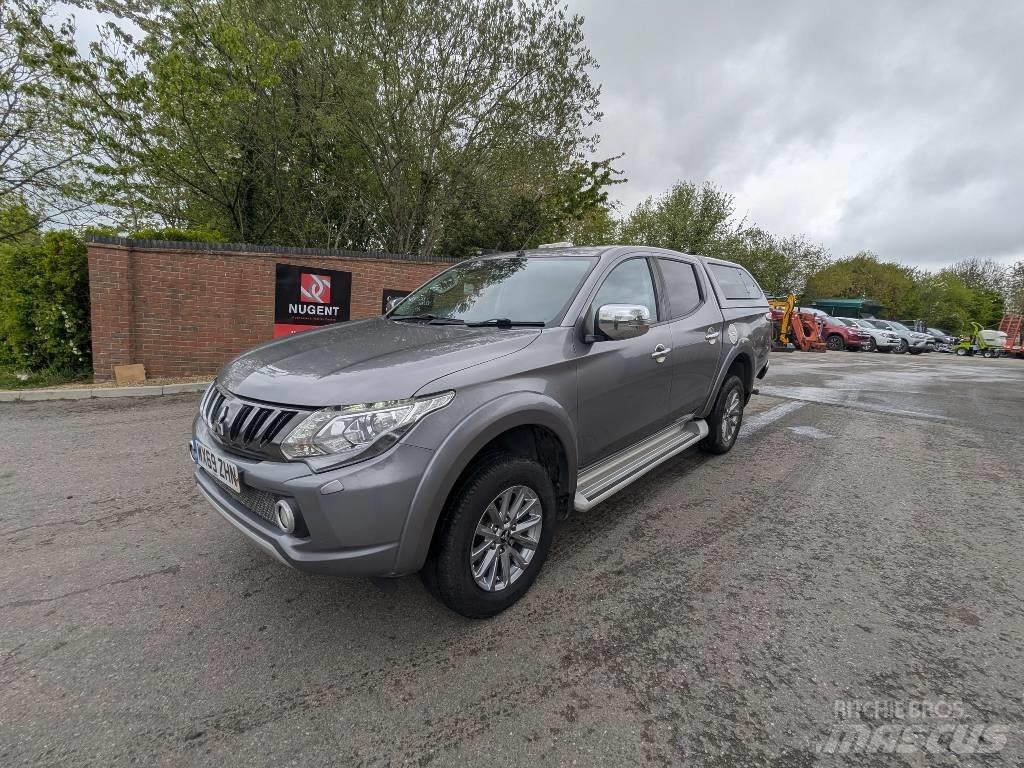 Mitsubishi L 200 Automóvel