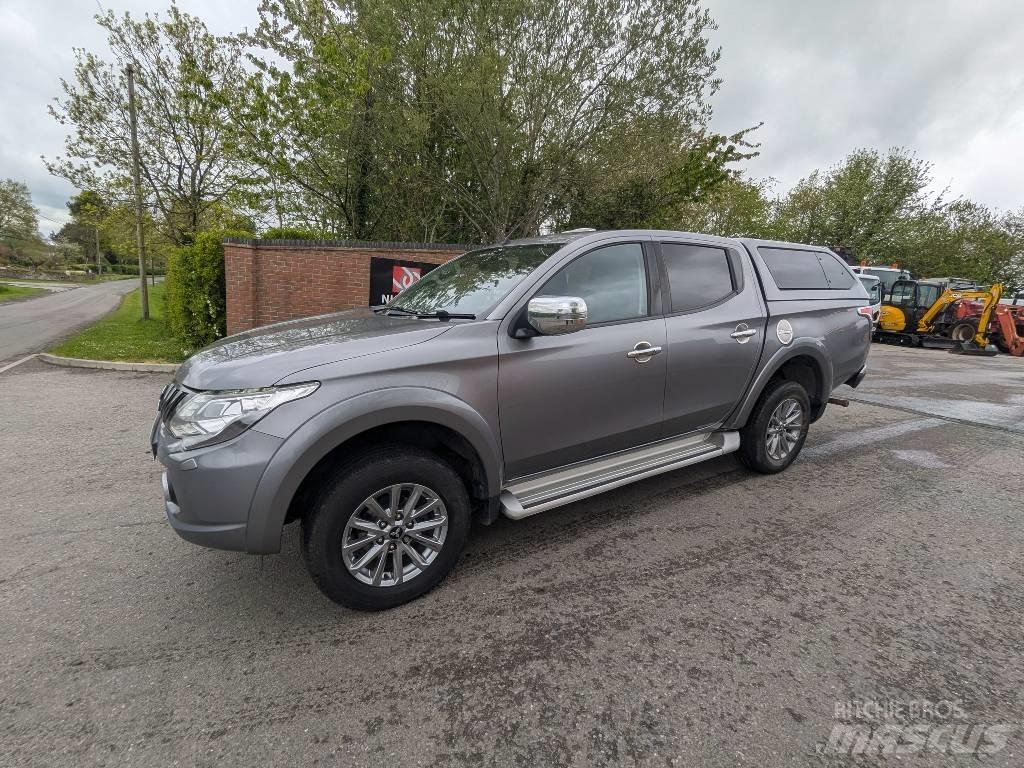 Mitsubishi L 200 Automóvel