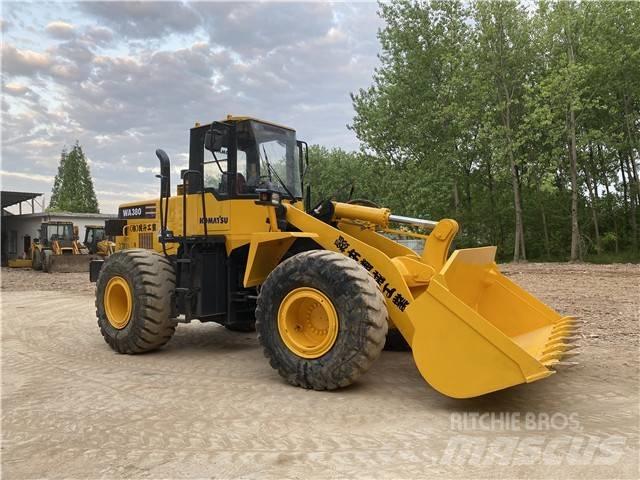 Komatsu WA380-3 Retroescavadeiras