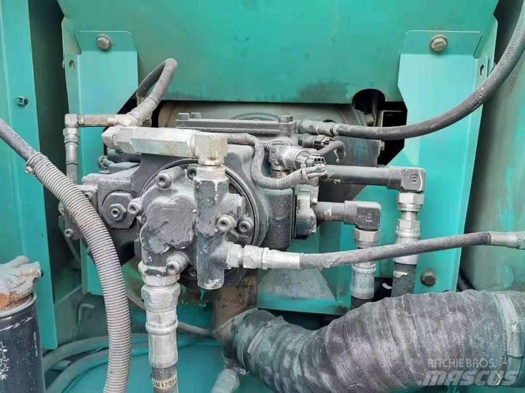 Kobelco SK 140/ Escavadeiras de esteiras