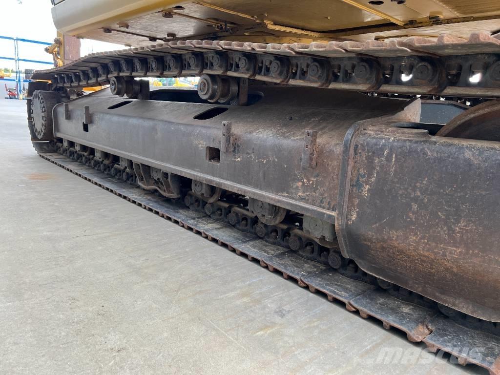 CAT 323D LN Escavadeiras de esteiras