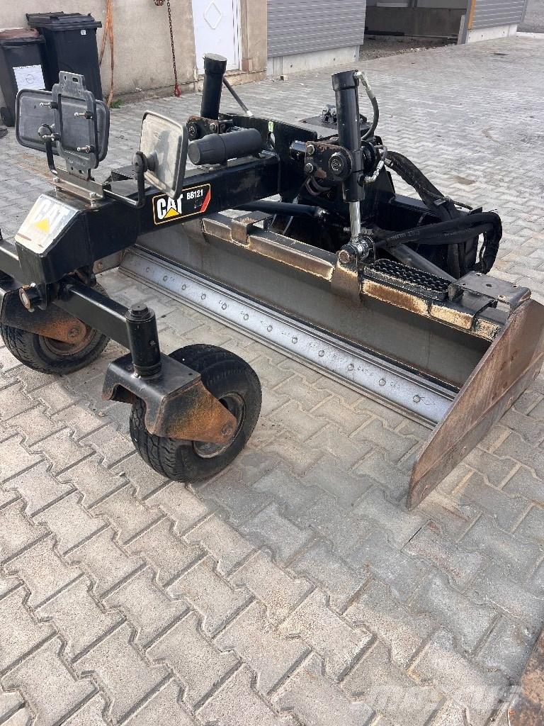 Bobcat T 590 HF Minicarregadeiras