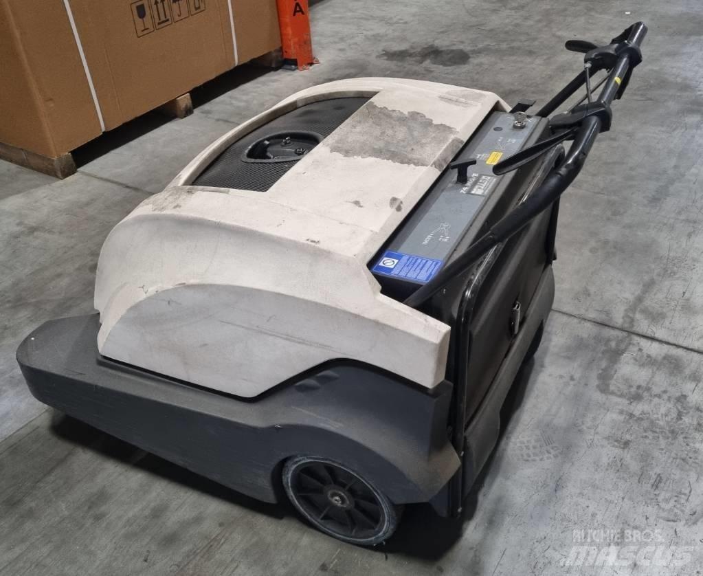 Dulevo 74 BS WAVE Varredoras interior