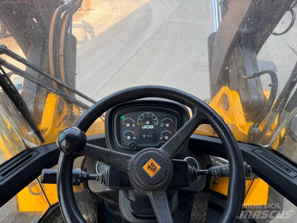 JCB 437 HT Agri Carregadora multifunções