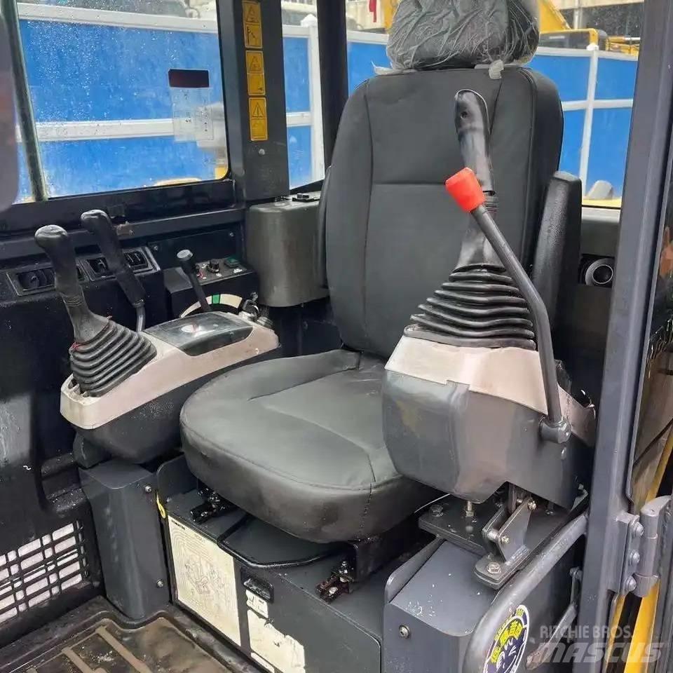 Komatsu PC56-7 Escavadeiras de esteiras