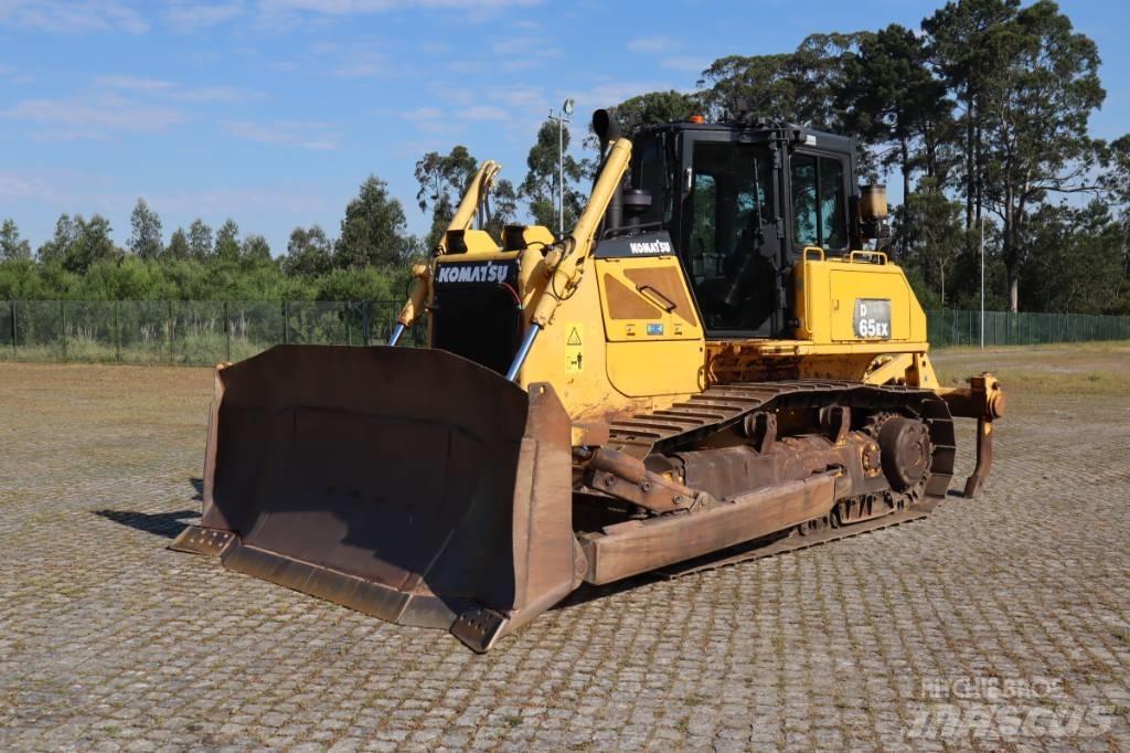 Komatsu D65EX-16 Dozers - Tratores rastos