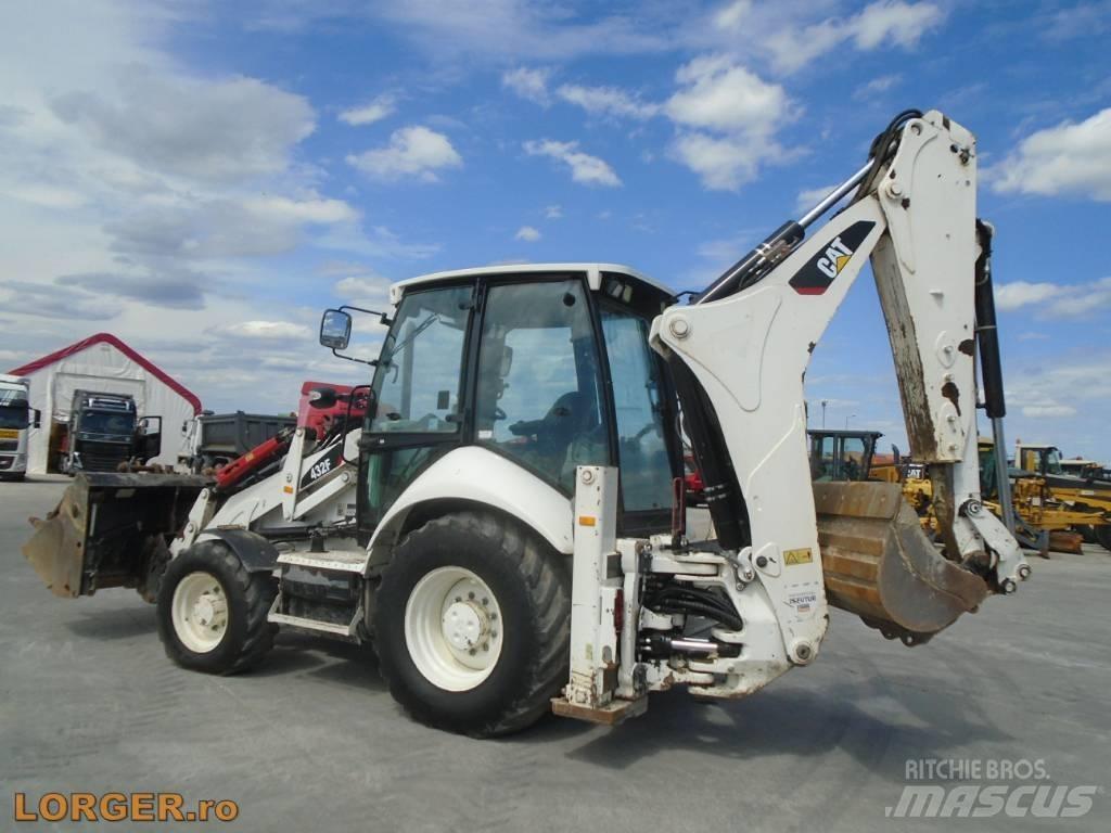 CAT 432 F Retroescavadeiras