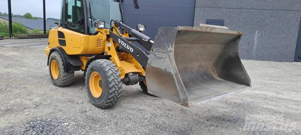 Volvo L 25 F Carregadeiras de rodas