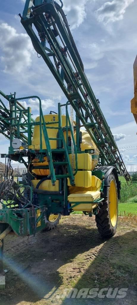 John Deere 840 Pulverizadores rebocados