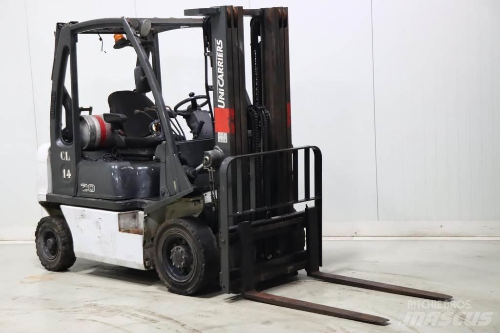 Nissan U1D2A20LQ Empilhadores a gás