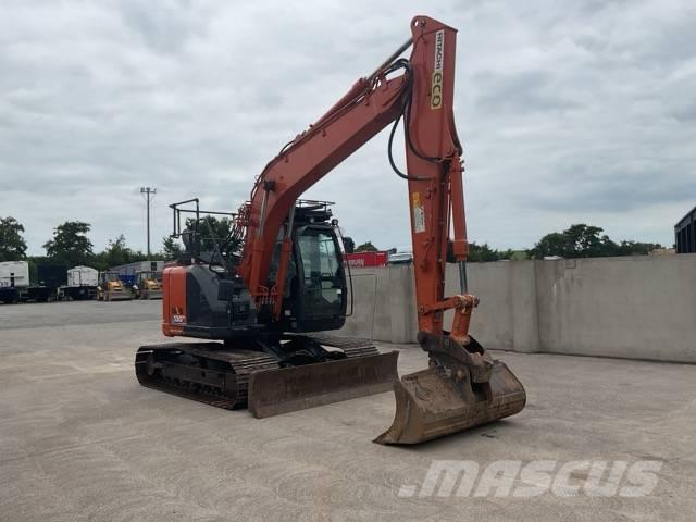 Hitachi ZX 135 US-6 Escavadeiras de esteiras