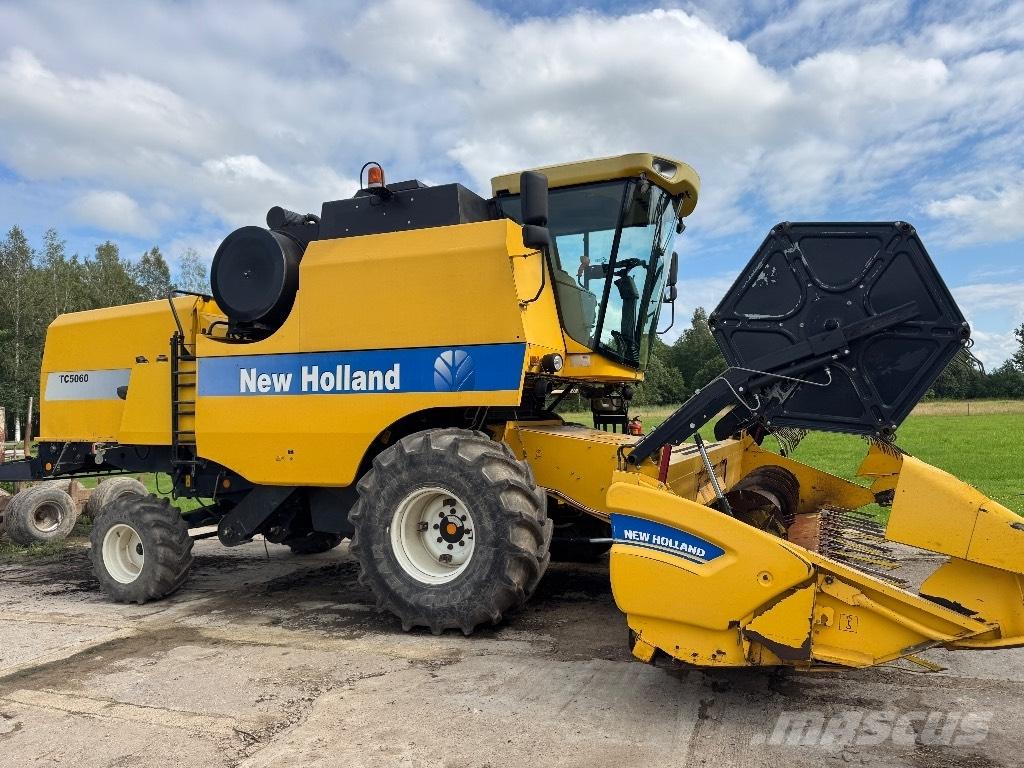 New Holland Tc5060 Ceifeiras debulhadoras
