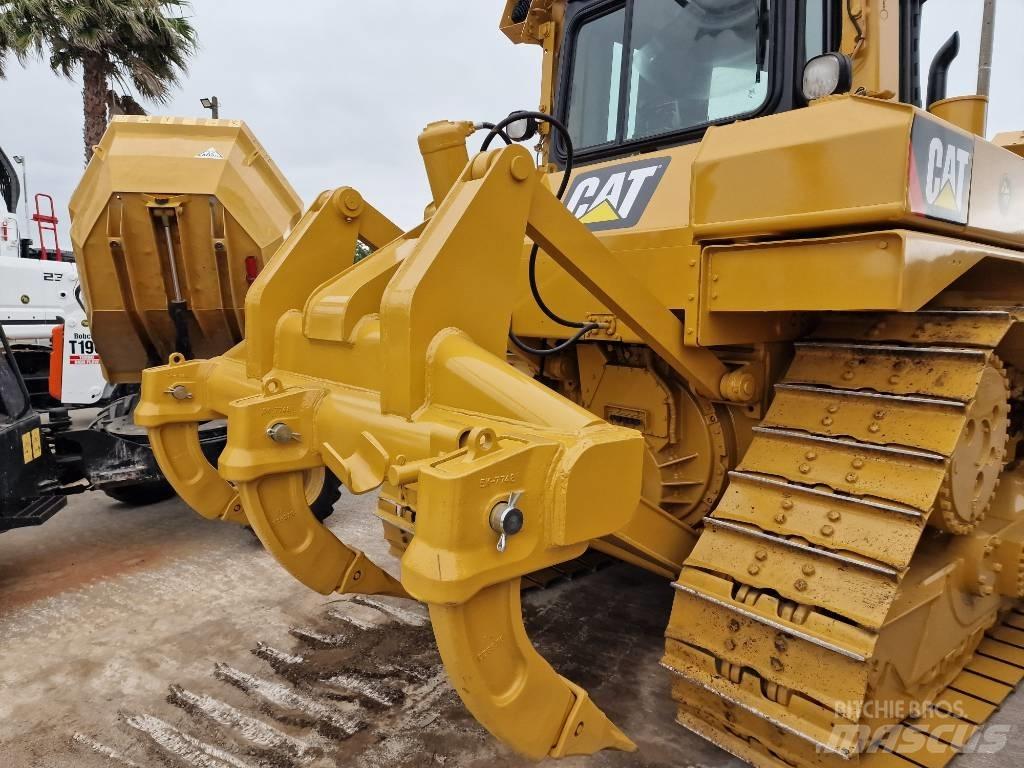 CAT D 6 T XL Dozers - Tratores rastos