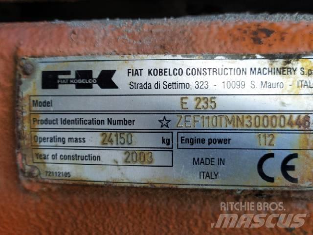 Fiat-Kobelco E 235 Escavadeiras de esteiras