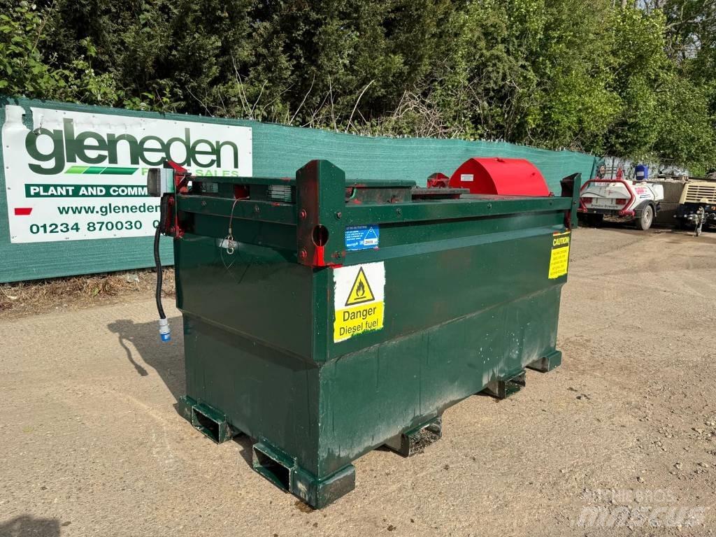 Western 500 GALLONS Tanques de combustível e aditivos