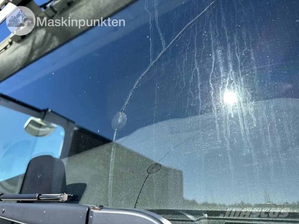 Scania R 520 Caminhões de caixa fechada