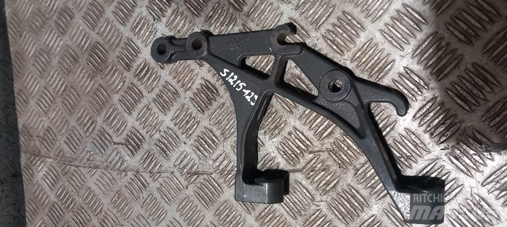 Scania R440  1477482 Chassis e suspensões