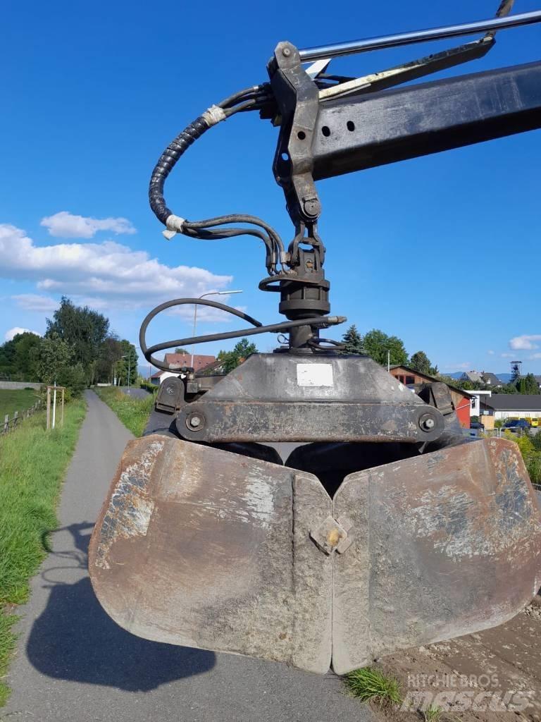 Fassi 130 Gruas carregadoras