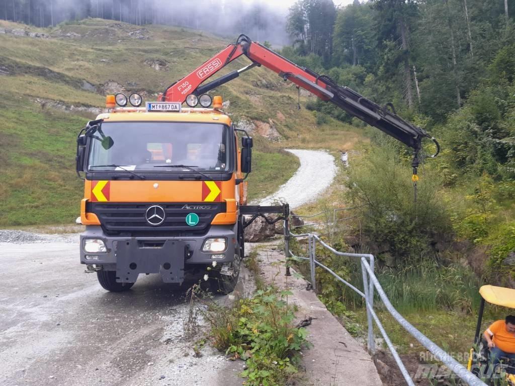 Fassi 130 Gruas carregadoras