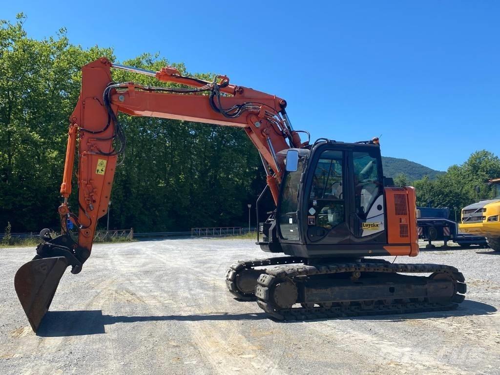 Hitachi ZX 135 US-6 Escavadeiras de esteiras