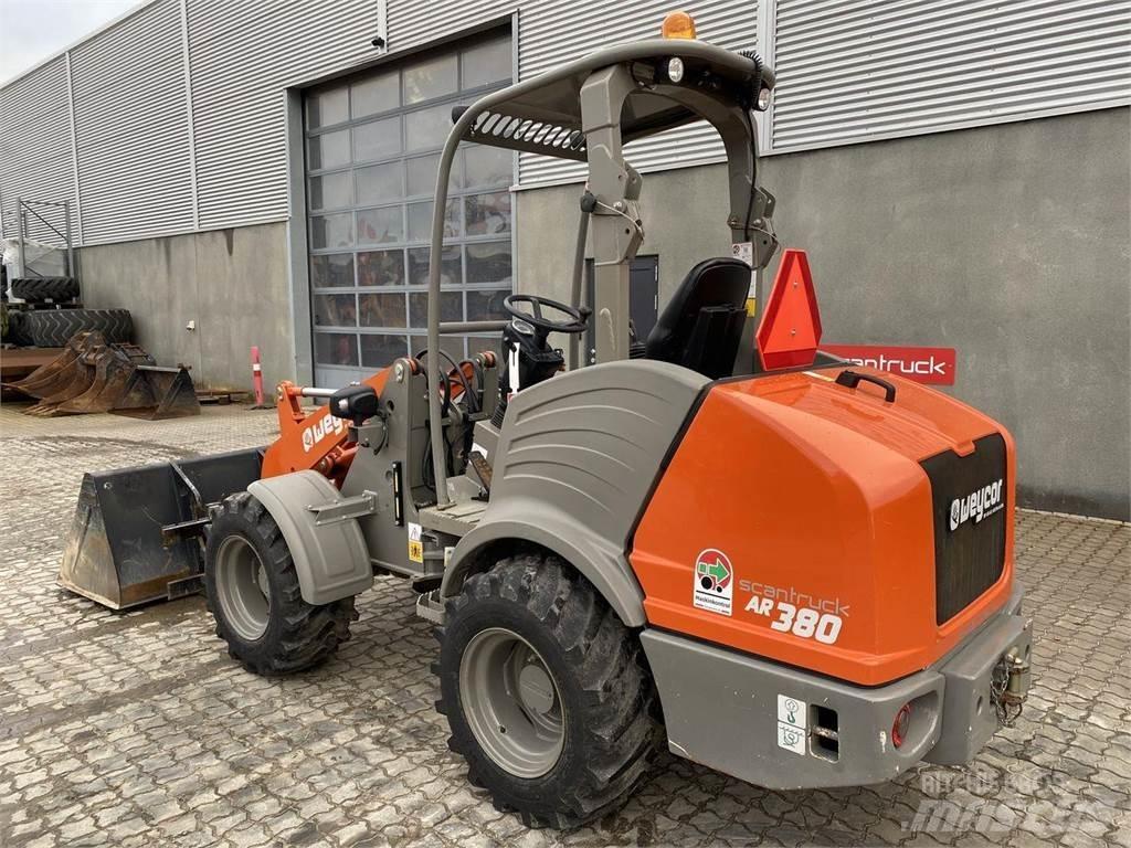 Weycor AR380 Agrar Carregadora multifunções
