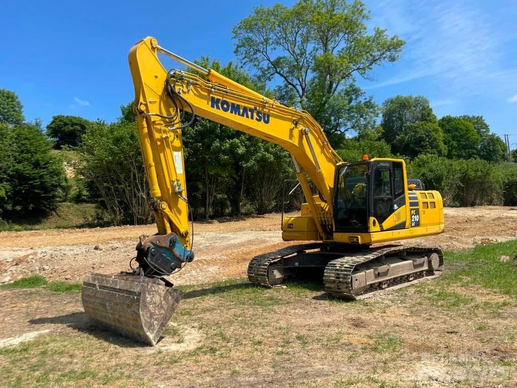 Komatsu PC210LC-11E0 Escavadeiras de esteiras