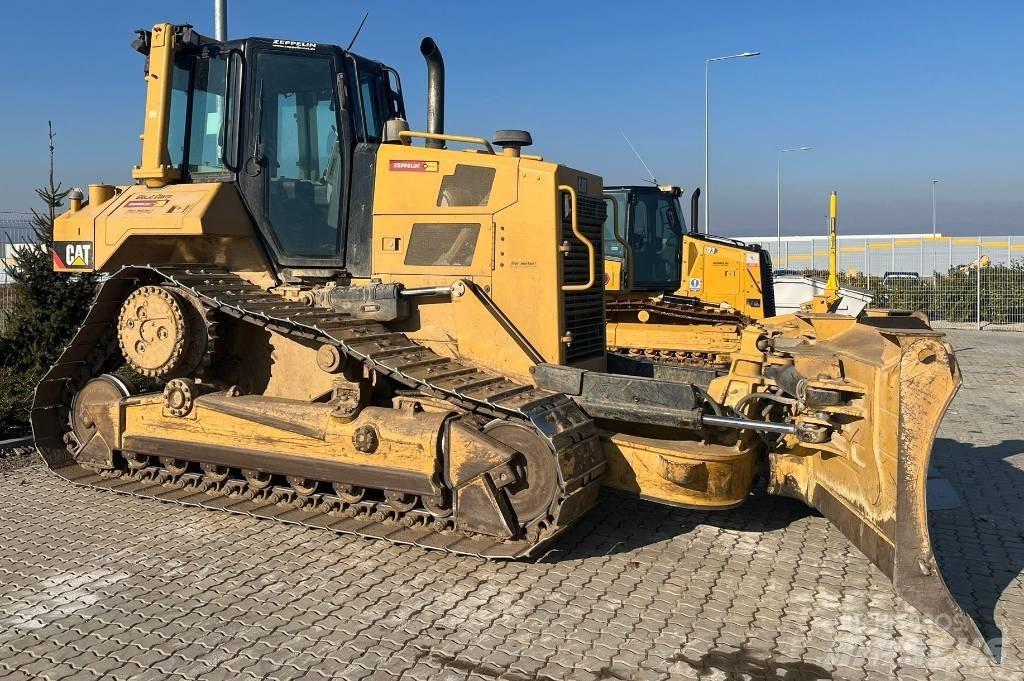 CAT D 6 N XL Dozers - Tratores rastos