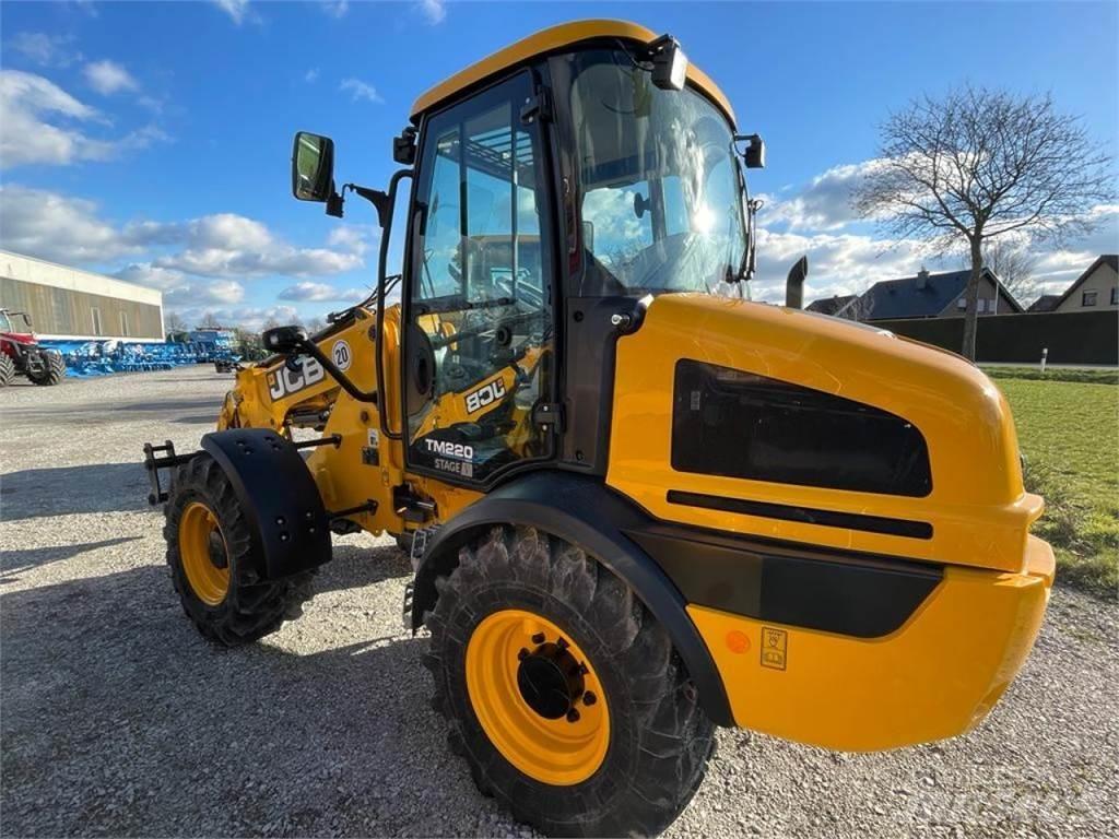 JCB TM 220 Agri Carregadeiras de rodas
