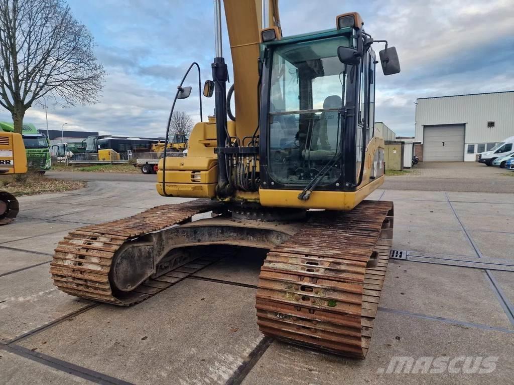 CAT 323d Escavadeiras de esteiras