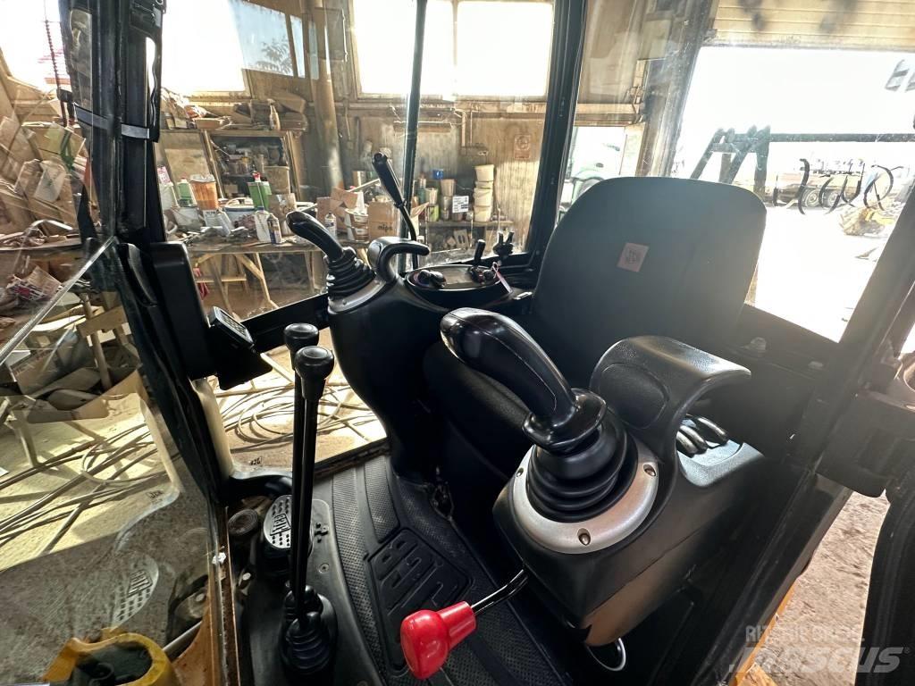 JCB 8018 Miniescavadeiras