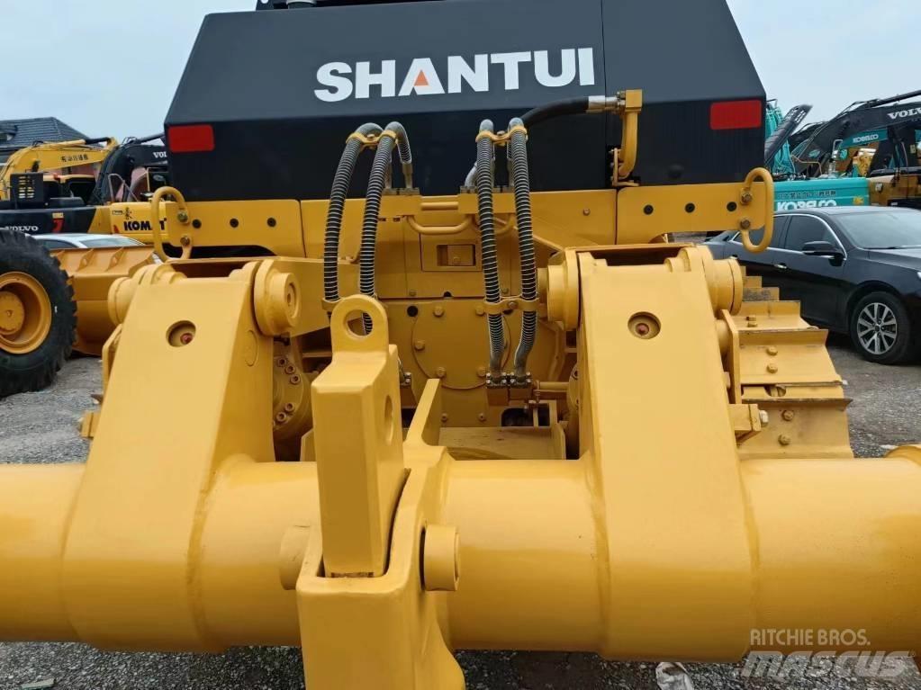 Shantui D22 Dozers - Tratores rastos