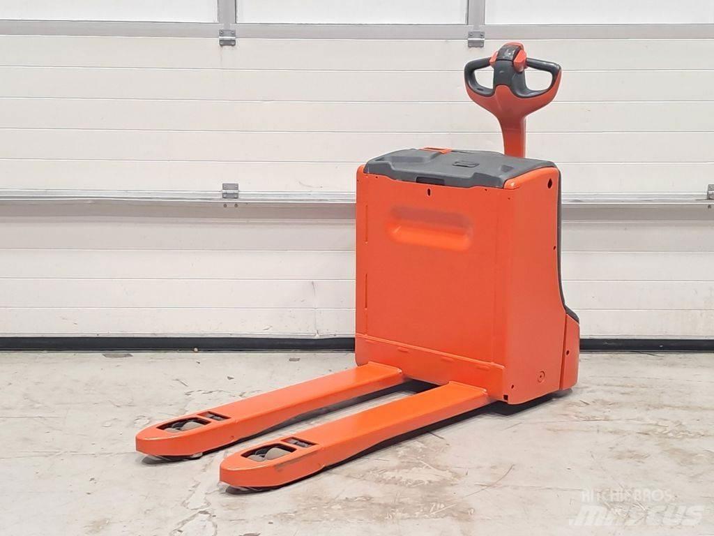 Linde T16 Porta palettes