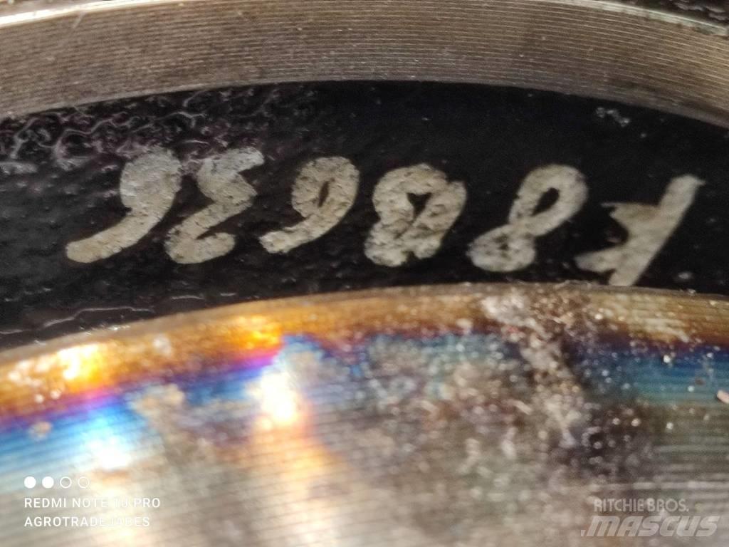 Bobcat T hub Eixos
