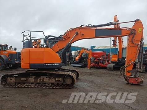 Doosan DX 235 LCR-5 Escavadeiras de esteiras