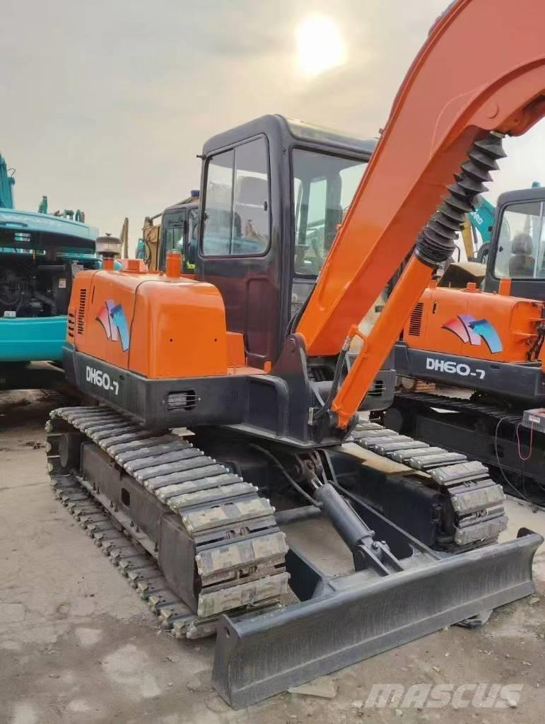 Doosan 55 Escavadeiras de esteiras