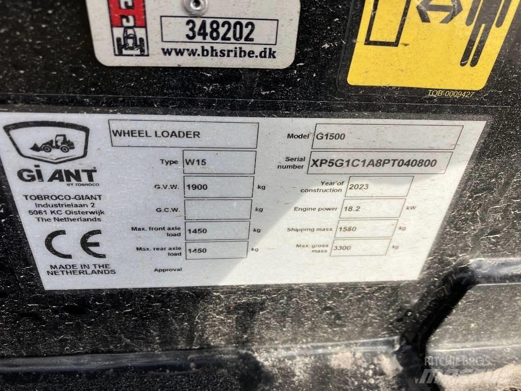 GiANT G 1500 Carregadora multifunções